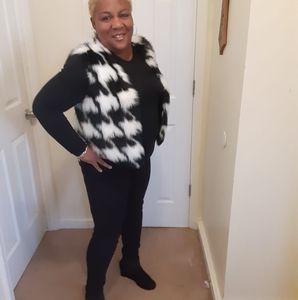 Meet your Posher, Babette